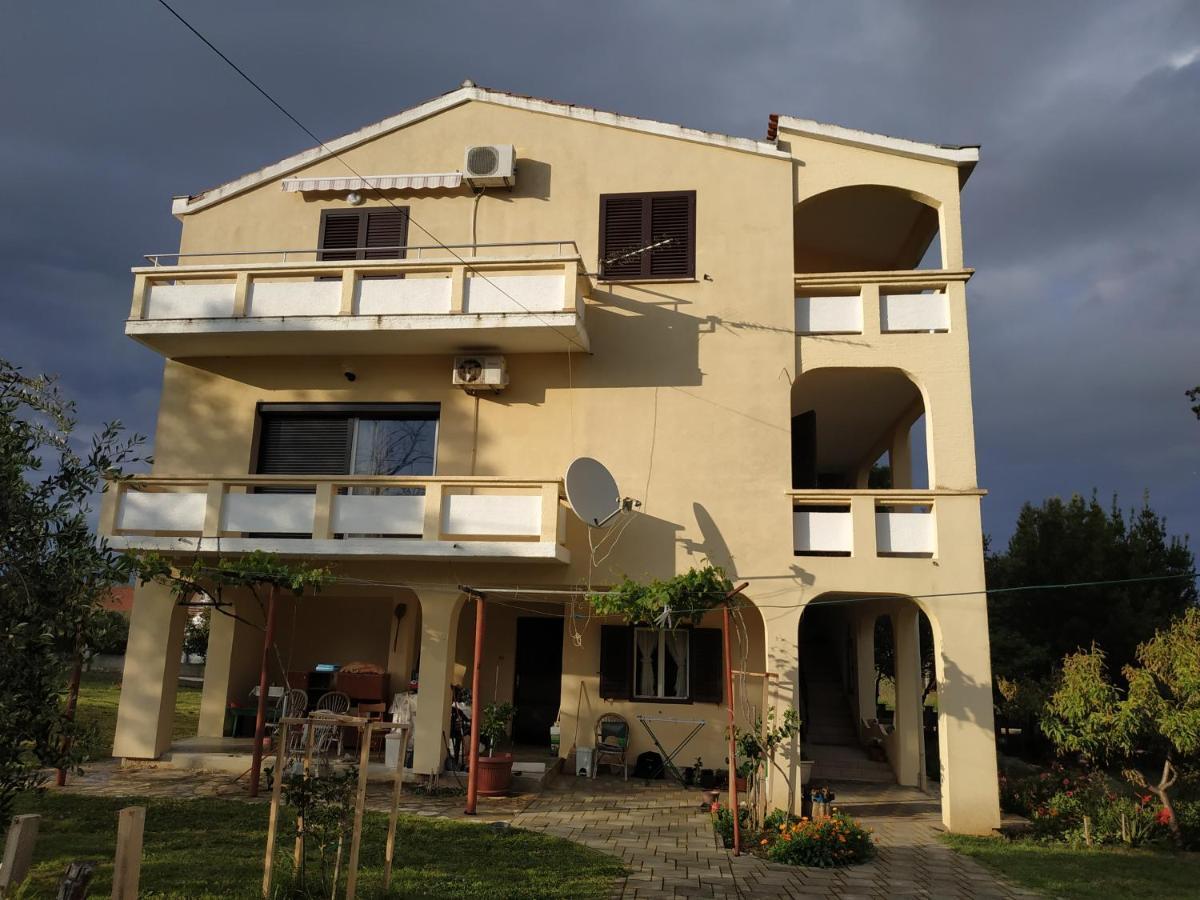 Hotel Sobe Bosiljka à Nin Extérieur photo